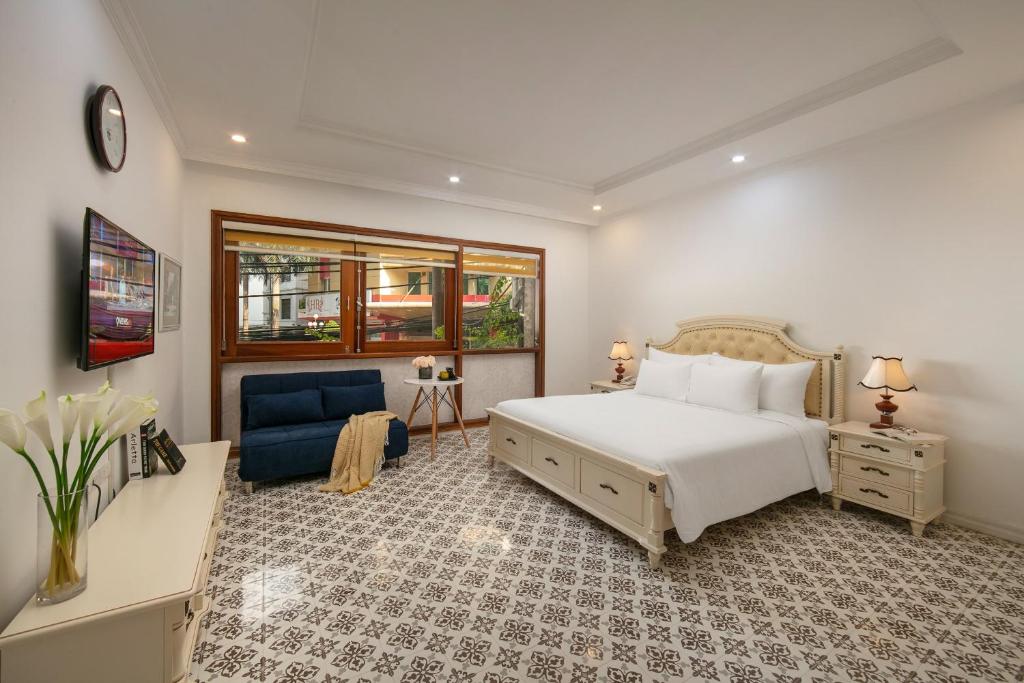 Luxe Paradise Suites Hotel Dich Vong Hau – Hanoi